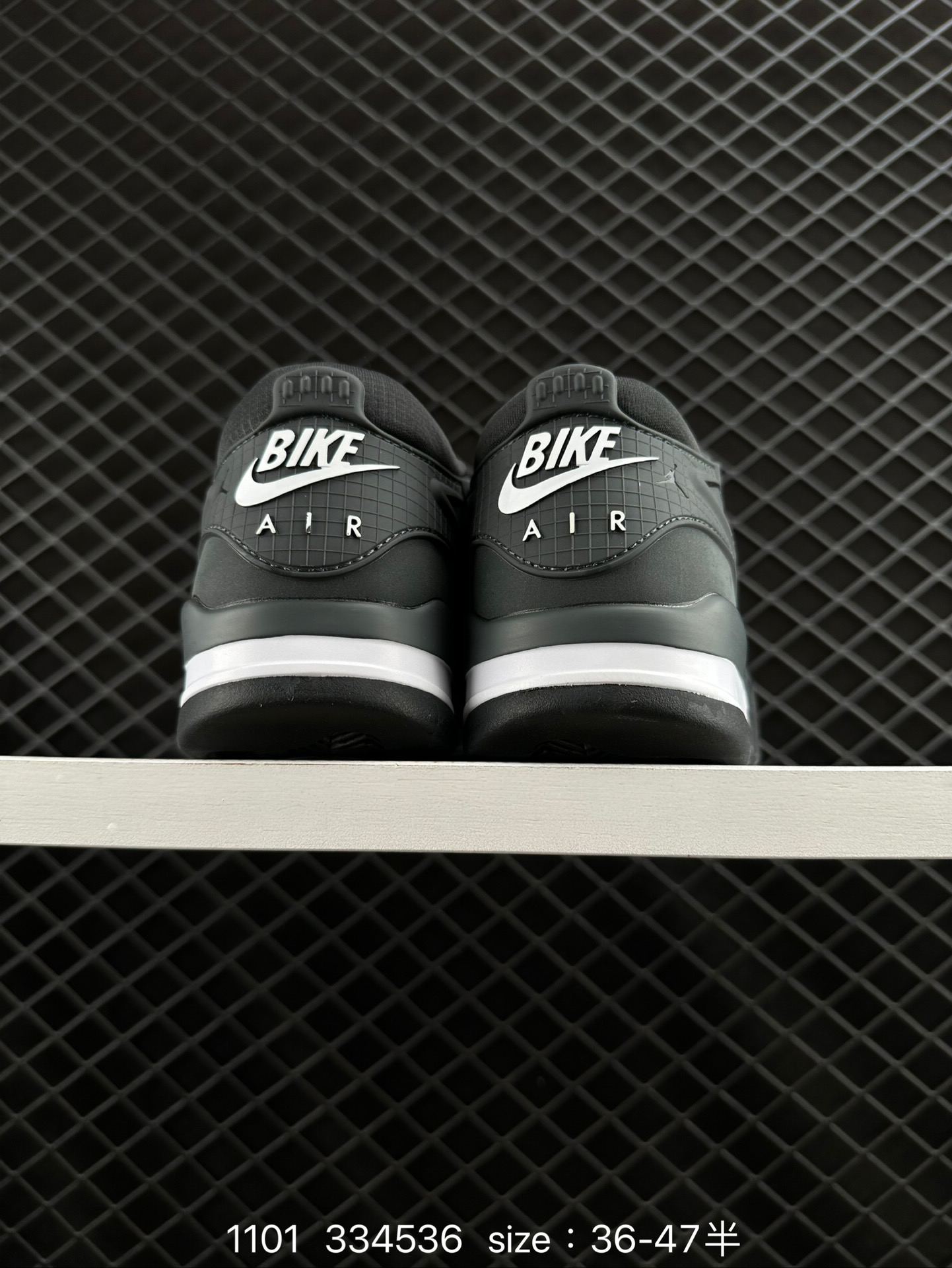 NK Wmns Air Jordan 4 Retro RM